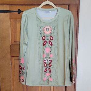 BOHO SOUTHWESTERN FLORAL Long Sleeve Tee - Green and Pink